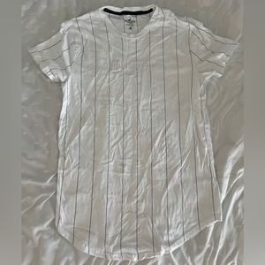 Hollister T-shirt
